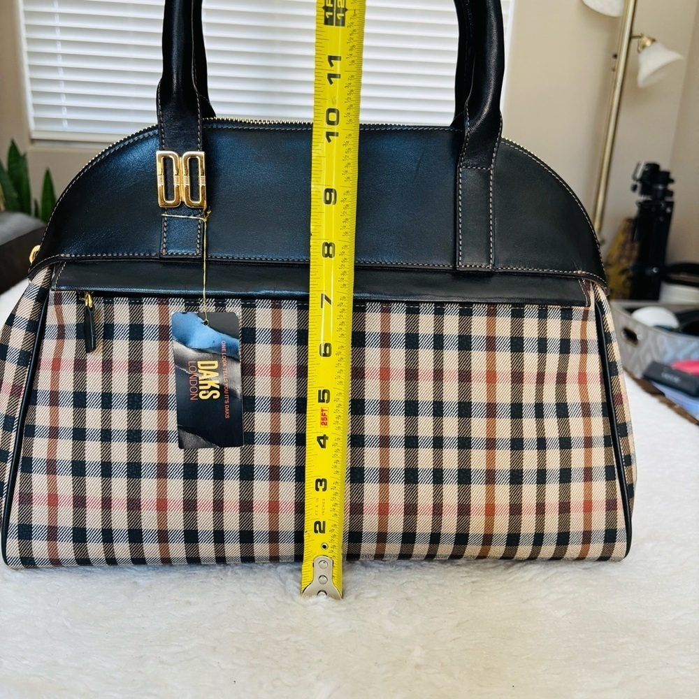 Daks Black and Multcolor Checkered Women's Bag 14” X 10” X 4” - Picture 16 of 16
